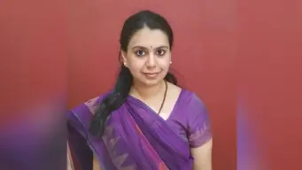 17 साल की नौकरी अभी बाकी थी, फिर भी IAS दिव्या मित्तल ने क्यों छोड़ दी कुर्सी? अब सामने आया वो फैसला, जिसने सबको चौंका दिया