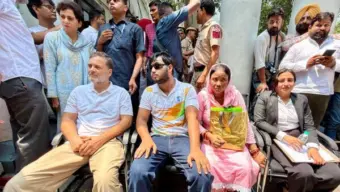 Rahul Gandhi sits on dharna at Delhi police station, seeks FIR over youth's pellet injuries | Watch Video