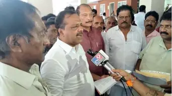 108 ಆಯಂಬುಲೆನ್ಸ್ ಸಿಬ್ಬಂದಿ ಮುಷ್ಕರ ನಡೆಸಿದರೆ ಶಿಸ್ತುಕ್ರಮ: ಸಚಿವ ಯು.ಟಿ. ಖಾದರ್ ಗಂಭೀರ ಎಚ್ಚರಿಕೆ