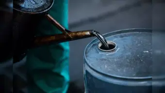 Crude Oil: রাশিয়ার তেলে মার্কিন নিষেধাজ্ঞা, ফের বাড়তে পারে পেট্রোল-ডিজেলের দাম?
