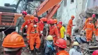4-Storey Building Collapses in Maharashtra's Bhiwandi; 6 Dead, Several Trapped Under Rubble