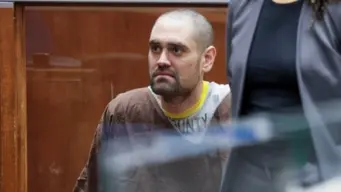 Nick Reiner lay in wait before killing parents Rob and Michele Reiner, alleges new indictment: 'Profound betrayal'