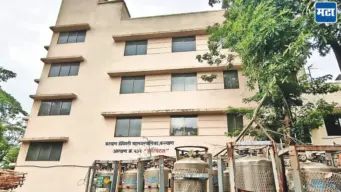 KDMC Hospital: 'केडीएमसी'च्या १६ हजार चौरस फूट जागेतील  रुग्णालयाची इमारत धूळ खात;नागरिकांची तक्रार