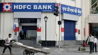 HDFC Bank garners nearly $12 billion through FCNR-B deposits under RBI swap window: Report