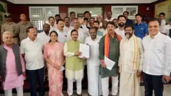Karnataka SIR Row : कर्नाटक में EC के पास पहुंचा NDA का डेलिगेशन, वोटर लिस्ट में बड़े पैमाने पर धांधली का आरोप