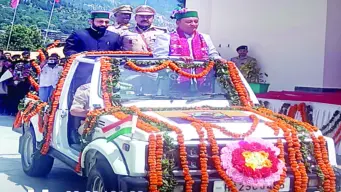 रिकांगपिओ में तिरंगे को सलाम...शहीदों को प्रणाम - Divya Himachal