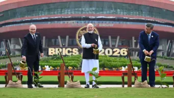 Modi, Putin, Xi Plant Trees