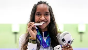 Asian Games 2026: ఆసియా గేమ్స్ 2026.. జస్ట్ లో గోల్డ్ మిస్.. 16 ఏళ్ల తర్వాత సిల్వర్ గెలిచిన ఎలవెనిల్.. ఫైనల్లో ఇండియా!