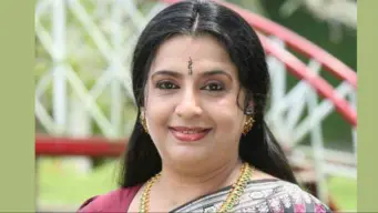സ്വത്തുതര്‍ക്കം രൂക്ഷം: സഹോദരി രാധയ്‌ക്കെതിരെ ഗുരുതര ആരോപണങ്ങളുമായി നടി അംബിക