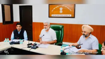 No paddy from outside Punjab should be allowed to enter State's mandis : Lal Chand Kataruchak to DFSCs