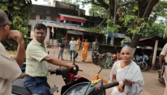 থানার কাছে বৃদ্ধার ব্যাগ ছিনতাই, সাড়ে ৩ লক্ষ টাকা নিয়ে চম্পট