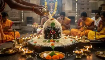 ஆண்டுக்கு ஒருமுறை கிடைக்கும் அற்புதம்! ஐப்பசி பௌர்ணமி அன்னாபிஷேகம்! சிவன் அருள் பெறுவது எப்படி?