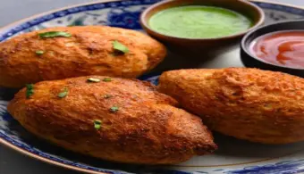 स्नैक्स में बनाए क्रिस्पी ब्रेड रोल, बारिश का बढ़ जाएगा मजा