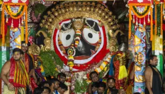 ଶ୍ରୀଜୀଉଙ୍କ ସୁନାବେଶ: ମହଣ ମହଣ ସୁନାରେ ଝଟକିଲେ ତିନିଠାକୁର