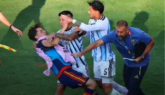 FIFA World Cup Final Descends Into Chaos, Argentina Receive 2nd Red Card After Whistle