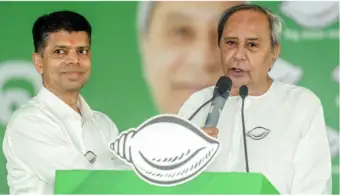 Odisha: Court Dismisses Helicopter Misuse Case Against Naveen Patnaik, VK Pandian