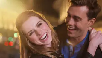 10 Ways To Deal With Having A Hot Girlfriend