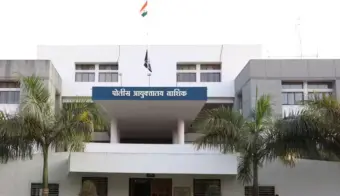 नाशिक दुहेरी हत्याकांडाने हादरले! पतीने पत्नी, मुलाचा चिरला गळा अन्.
