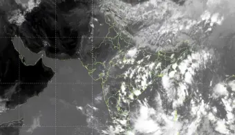 தமிழகத்தில் மீண்டும் கனமழை! கோவை, மதுரை, திருச்சி உட்பட 15 மாவட்டங்களுக்கு எச்சரிக்கை