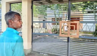 শ্রীরামের মূর্তি তৈরি করার অপরাধে জেলে হরিদাস চন্দ্র, এবারে স্ত্রীকে বের করে তালা ঝুলিয়ে দেওয়া হল বাড়িতে