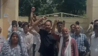जयपुर में AYUSH PG परीक्षा के दौरान बिजली गुल, कंप्यूटर बंद; 200 से ज्यादा अभ्यर्थियों का विरोध