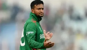 बांग्लादेशी क्रिकेटर शाकिब अल हसन के घर हमला, पेट्रोल बम से अटैक... आगजनी की कोशिश, शेख हसीना के कार्यक्रम में हुए थे शामिल