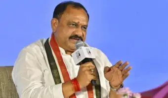 Telangana faces fund crunch, Mahesh Kumar Goud admits after Anirudh Reddy's protest decision
