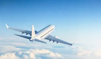 मिडिल ईस्ट में बढ़ा हवाई खतरा: EASA ने सऊदी अरब और जॉर्डन के एयरस्पेस से बचने के दिए निर्देश