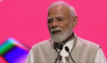 Modi Urges Expansion of Indias Fintech Sector Beyond Payments at Global Fintech Fest
