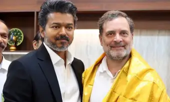 Rahul Gandhi meets CM Vijay