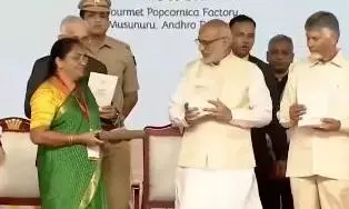Radhakrishnan, Naidu Unveil Non-GMO Popcorn Hybrid Seeds in Eluru