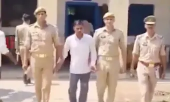 కన్న కూతురులా చూడాల్సిన బాబాయే.. హత్య చేసి..