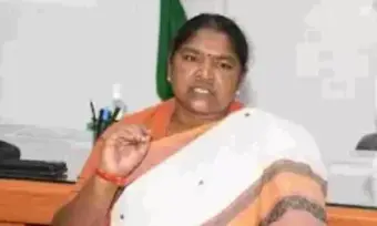 మహిళా ఎంఎల్‌ఎల మధ్యలోకి సుధీర్ రెడ్డి ఎందుకు వచ్చారు: సీతక్క