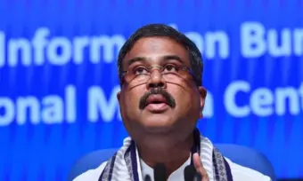 దర్మేంద్ర ప్రధాన్ రాజీనామా