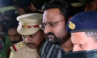 വീട്ടില്‍ മദ്യം സൂക്ഷിച്ച കേസ്: റിപ്പോര്‍ട്ടര്‍ ടിവി ഉടമ ആന്റോ അഗസ്റ്റിൻ 14 ദിവസത്തേക്ക് റിമാൻഡില്‍