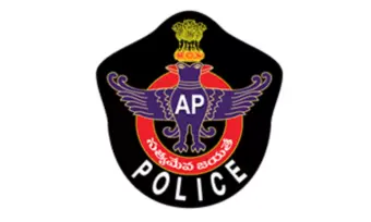 Police Hunt For Sadhik Khan in Godavari Family Suicide Case