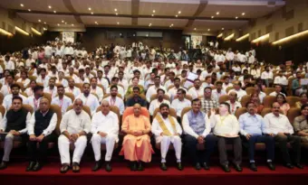 एक लाख नई सरकारी नौकरियों के शुभारंभ कार्यक्रम में माननीय मुख्यमंत्री योगी आदित्यनाथ
