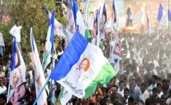 జగన్ ఓటు బ్యాంకుకు వైసీపీ తమ్ముళ్లే పెద్ద కన్నం..?