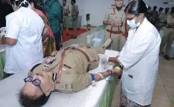 കേരള പോലീസിൻറെ സംരക്ഷ മെഗാ രക്തദാന ക്യാമ്പ് സംസ്ഥാന വ്യാപകമായി സന്നദ്ധ രക്തദാനവുമായി പോലീസ് സേനയും പൊതുജനങ്ങളും