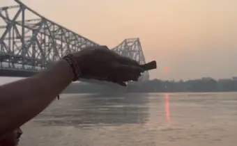 মহালয়ায় গঙ্গাঘাটে পুণ্যার্থীদের ঢল, গঙ্গাসাগরেও উপচে পড়ল ভিড়
