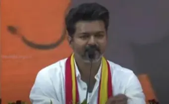 ತಮಿಳುನಾಡು ಸಿಎಂ ವಿಜಯ್‌ ದಾಂಪತ್ಯ ಸುಖಾಂತ್ಯ: ಡಿವೋರ್ಸ್‌ ಅರ್ಜಿ ವಾಪಸ್‌ ಪಡೆದ ಪತ್ನಿ!