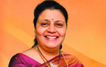 नगरसेवक पद रद्द करू नका! विशाखा राऊत यांचे पालिका आयुक्तांना निवेदन, कोकण आयुक्तांकडे अपील करण्यासाठी 90 दिवसांची मुदत