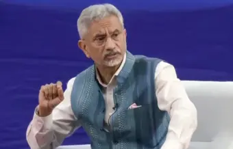 पडोसियों से यह अपेक्षा नहीं है कि वे केवल भारत के हितों के अनुसार ही निर्णय लें; परंतु उन्हें भारत के हित का विचार अवश्य करना चाहिए !