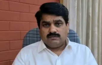 सरकारला आरसा दाखवणे म्हणजे महाराष्ट्रद्रोह नाही; राजकीय हस्तक्षेपामुळे महाराष्ट्रात कायद्याचा धाक उरला नाही - सतेज पाटील