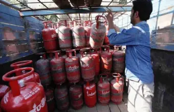 LPG Rate Today: 8 जुलाई को जारी हुए गैस सिलेंडर के नए दाम, जानें 14.2 किलो घरेलू LPG सिलेंडर सस्ता हुआ या नहीं