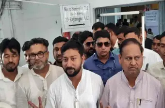 'বাঁশি হারা' হুমায়ূন পুত্র প্রবল ক্ষুব্ধ নির্বাচন কমিশনের  উপর