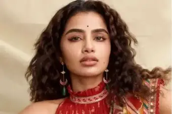 தற்கொலைக்கு முயன்ற நடிகை அனுபமா பரமேஸ்வரன் - உருக்கமான பேட்டி!