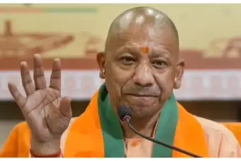 CM Yogi Adityanath Expresses Grief Over Vaishali Boat Accident in Bihar, Prays for Victims and Injured