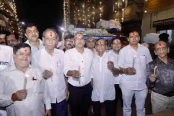 Candles and prayers: Mohammad Ali Park pays tribute to Chorebagan stampede victims