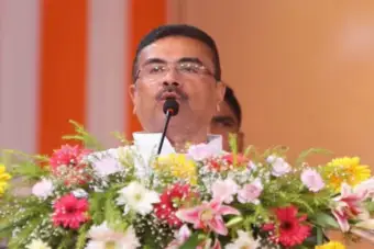 মহালয়ায় সরকারি কর্মীদের সুখবর: ষষ্ঠীর আগেই ২০% ডিএ সহ অগ্রিম বেতন, ঘোষণা শুভেন্দুর